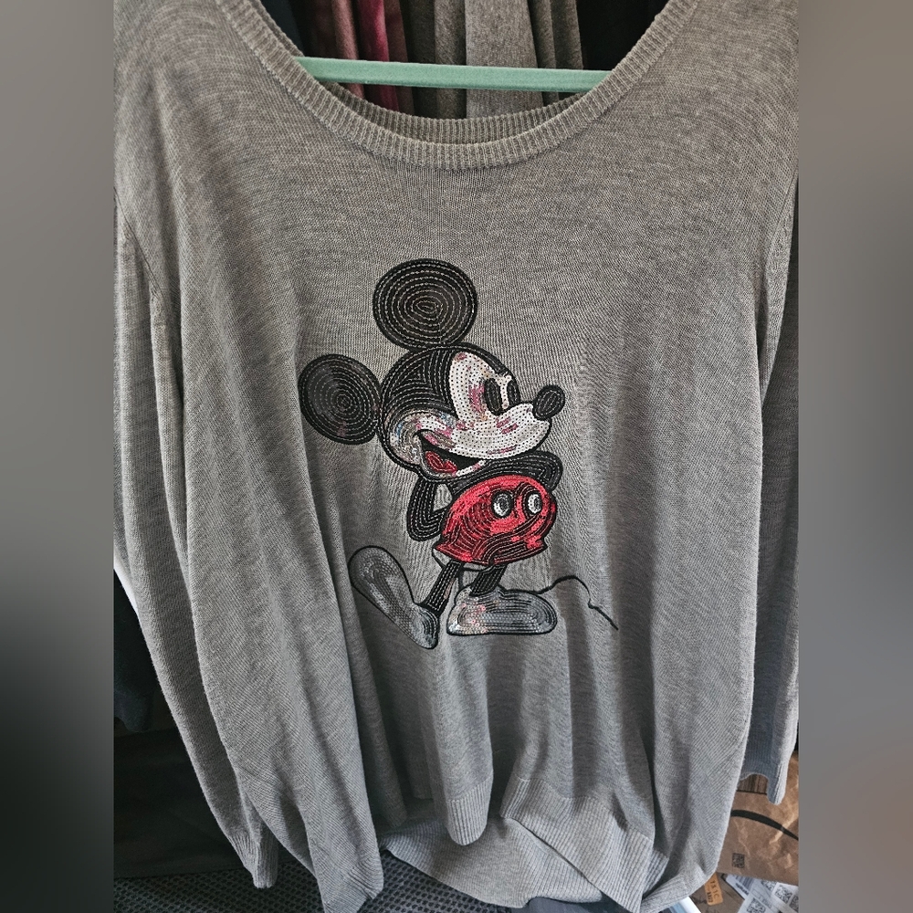 Plus size Mickey Mouse Sweater
